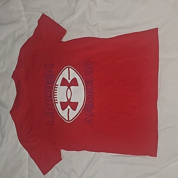 Under Armour Other - Under Armour short sleeve shirt YSM